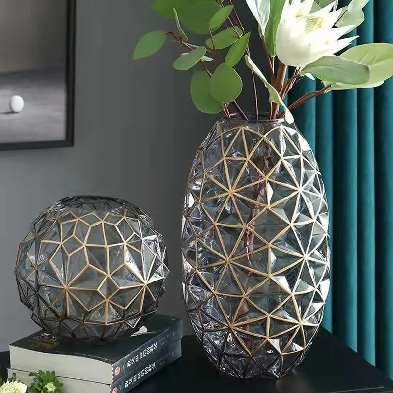 Elegant Nisu Home geometric vase set in grey and gold for stylish home decor and floral arrangements