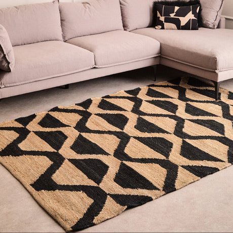 Orsina Hemp Rug with Geometric Pattern, Perfect for Enhancing Living Room Decor