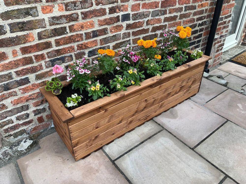 Willougby Trough/Planter Charles Taylor Trading