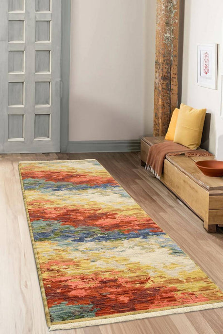 Vibrant Wool Blend Rug with Abstract Colourful Design for Modern Interior Spaces