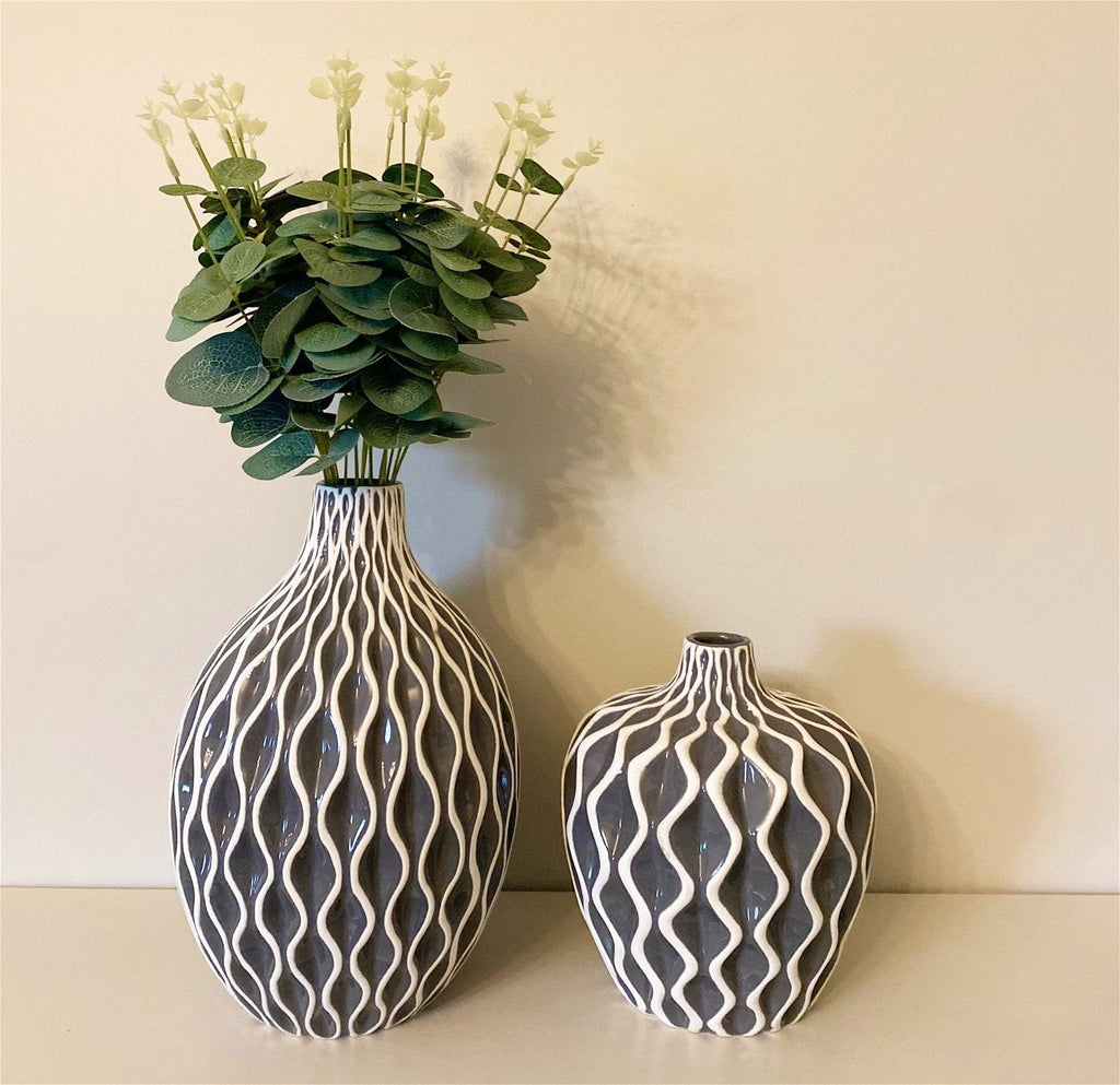 Grey Serenity Vase Small - Shades 4 Seasons